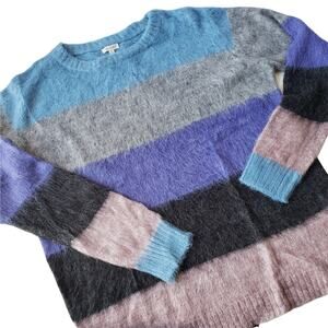 En Creme Under the Stars Womens Sweater Size Medium Fuzzy Wide Stripe Pullover